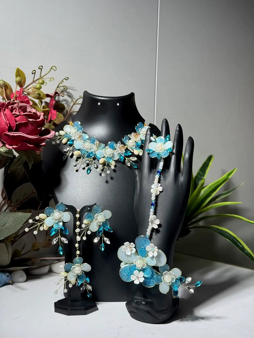 Chathams Blue@Full Necklace