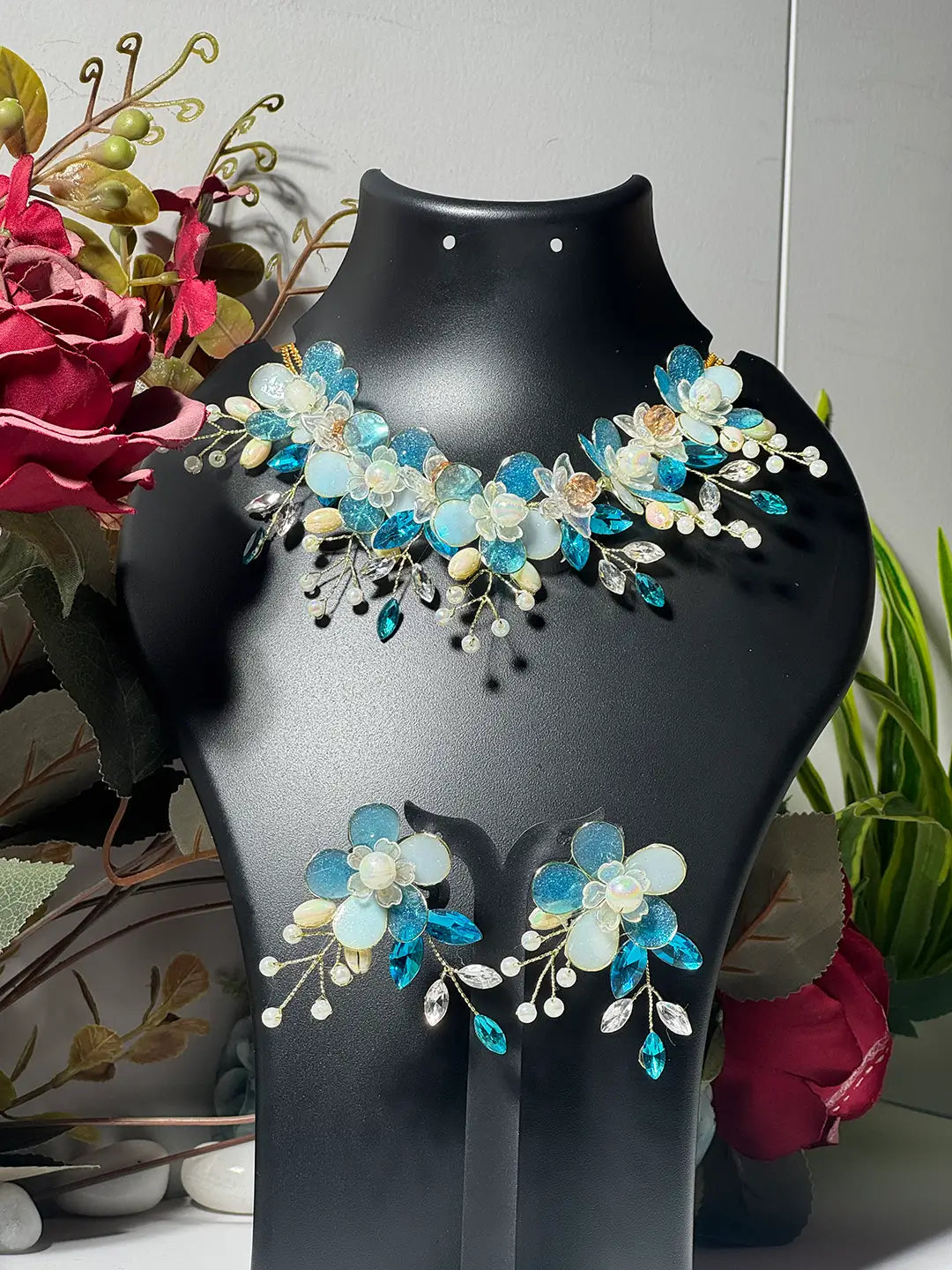 Chathams Blue@Full Necklace