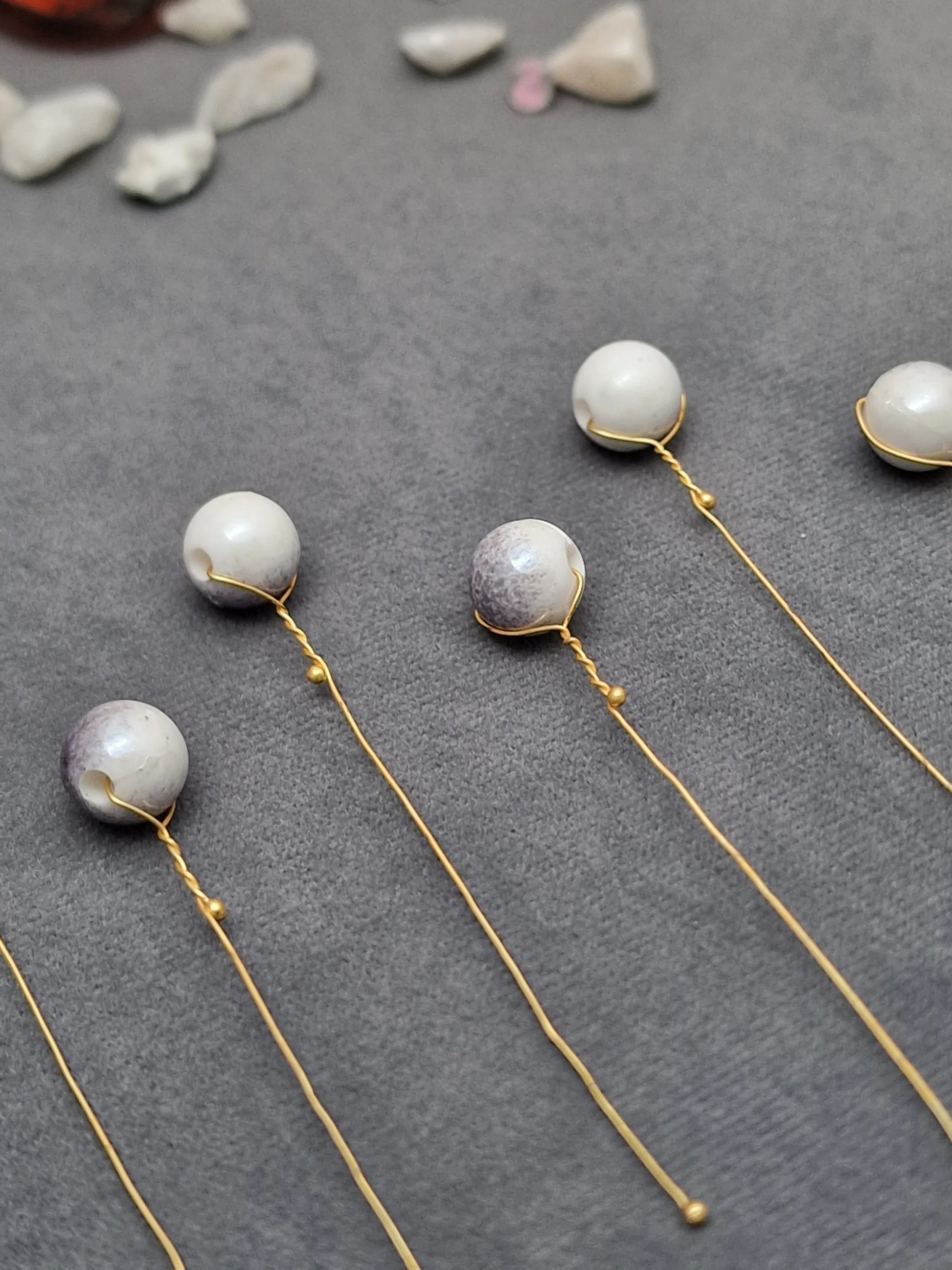 Radiant Pearl Stems Hair Pin