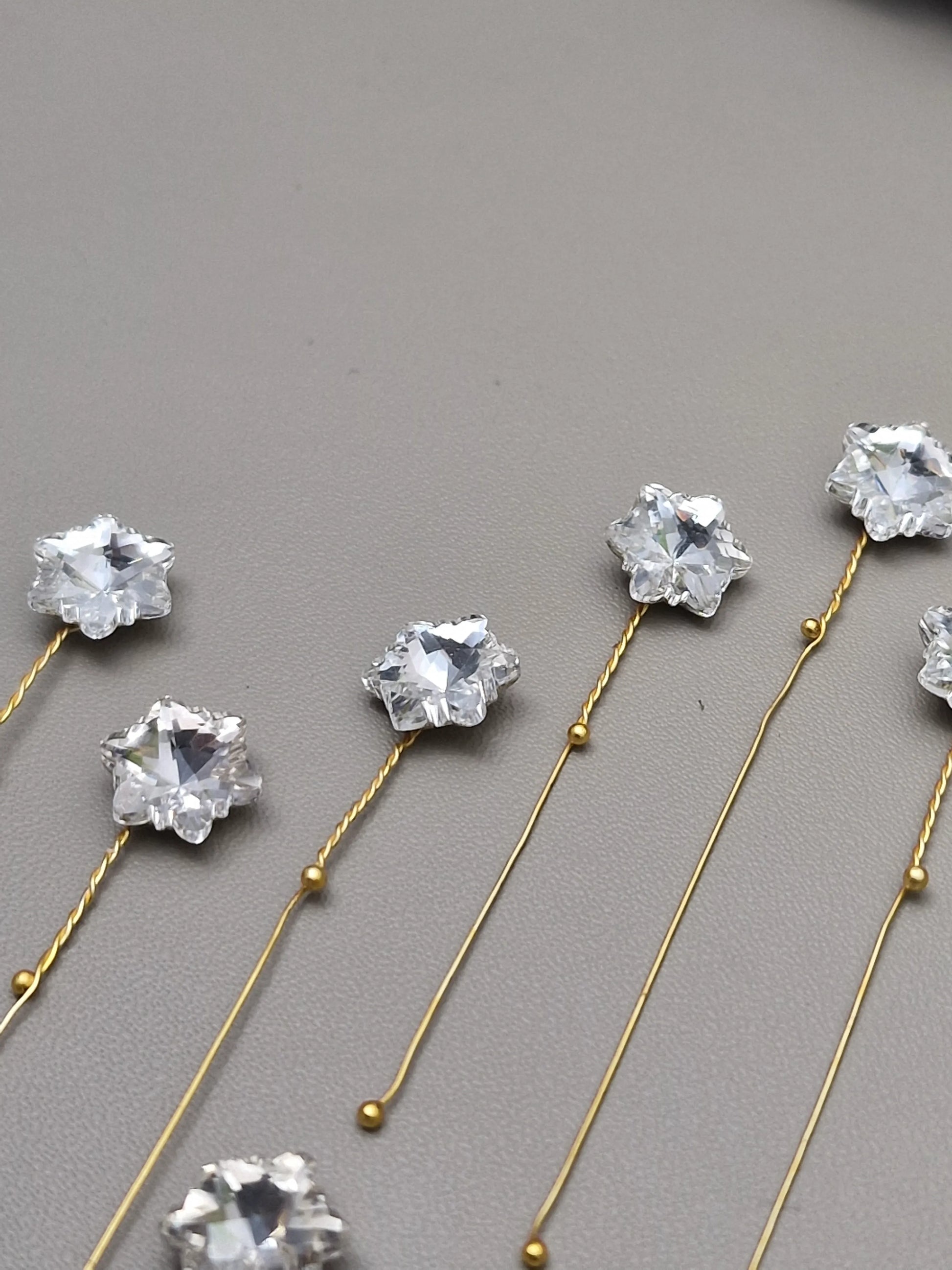 CrystalFlake Hair Pin