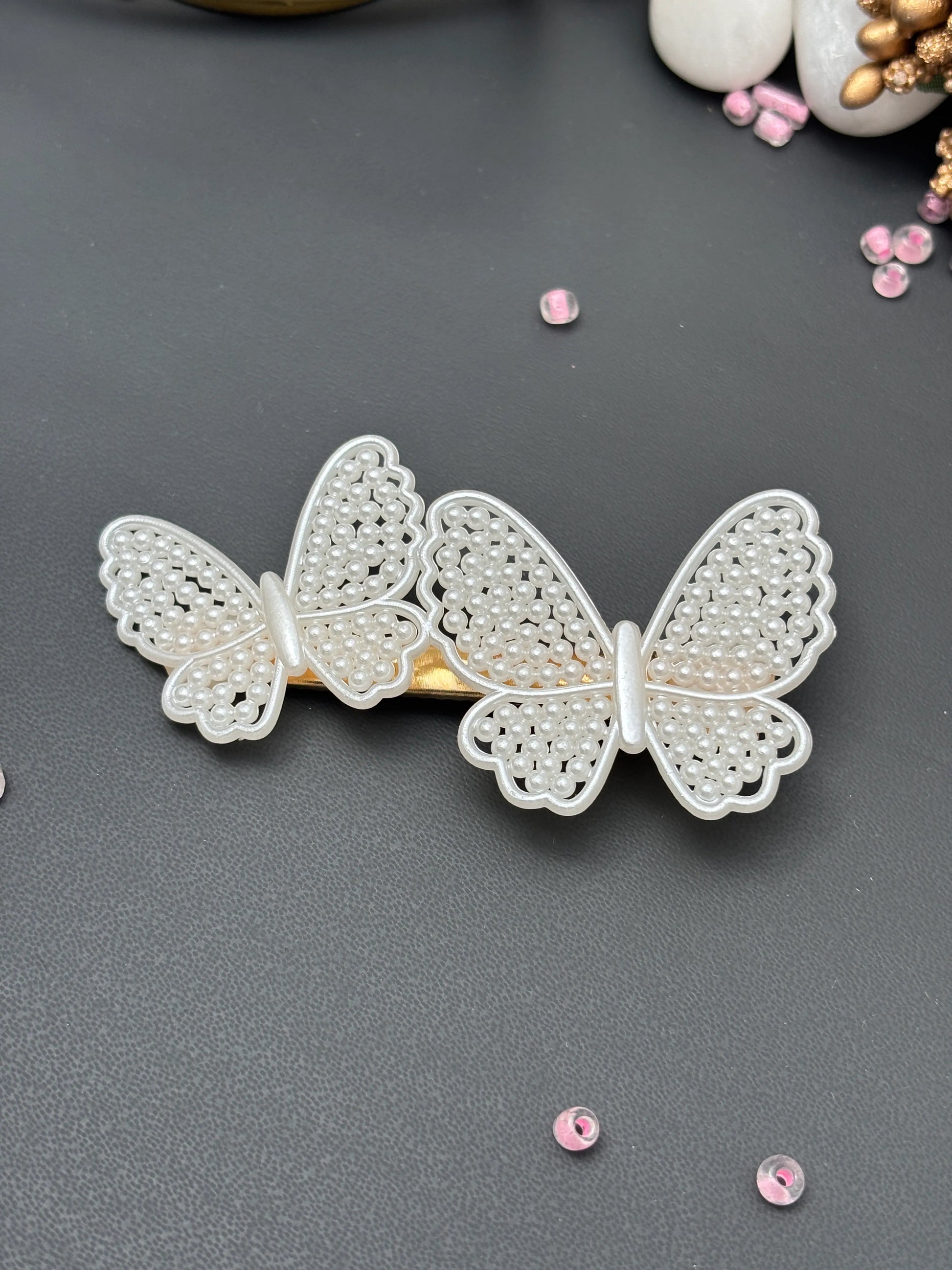 Pearl Whimsy Hair Clip