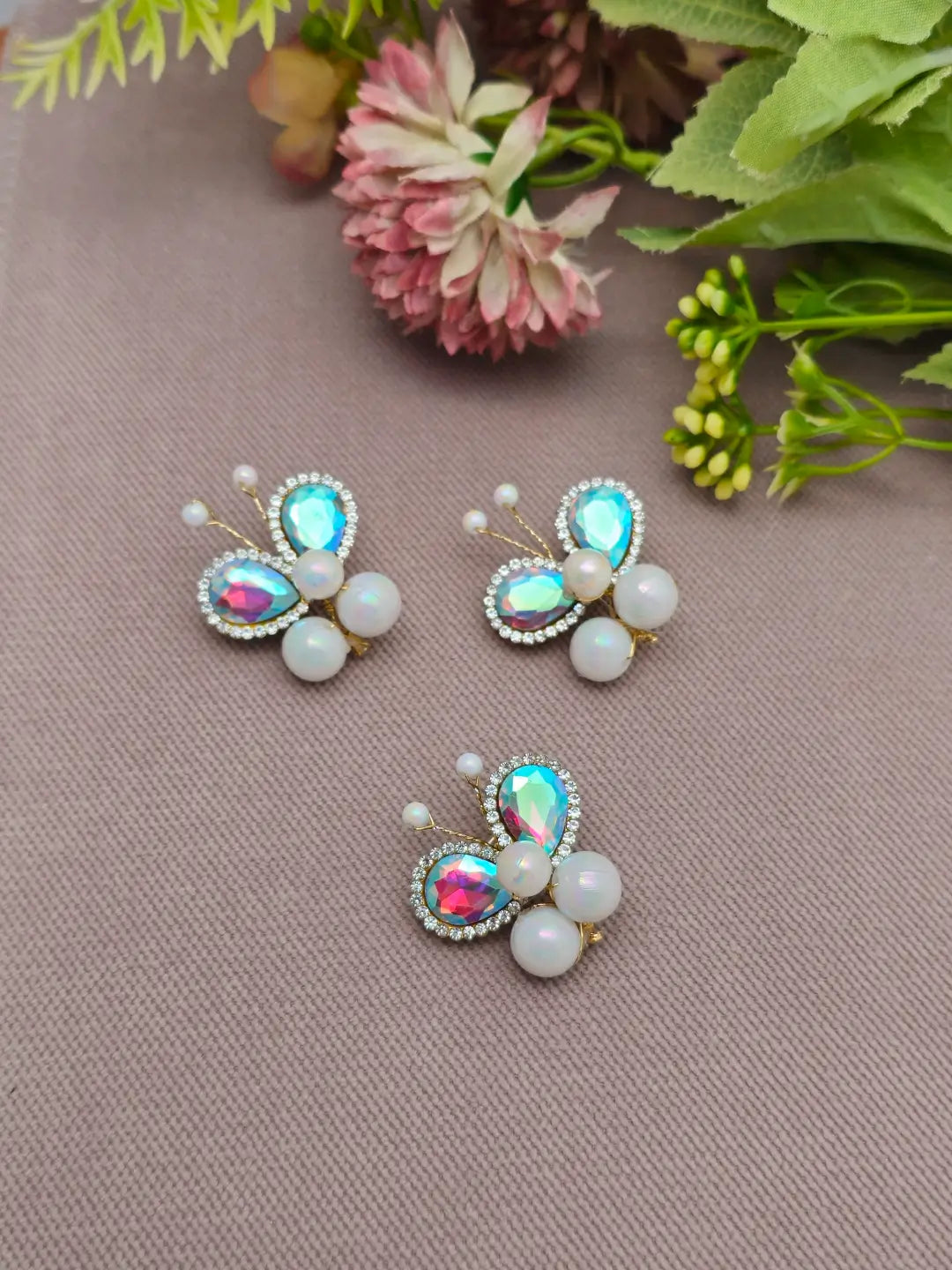 Shimmering Butterfly Jewel Hair Pin