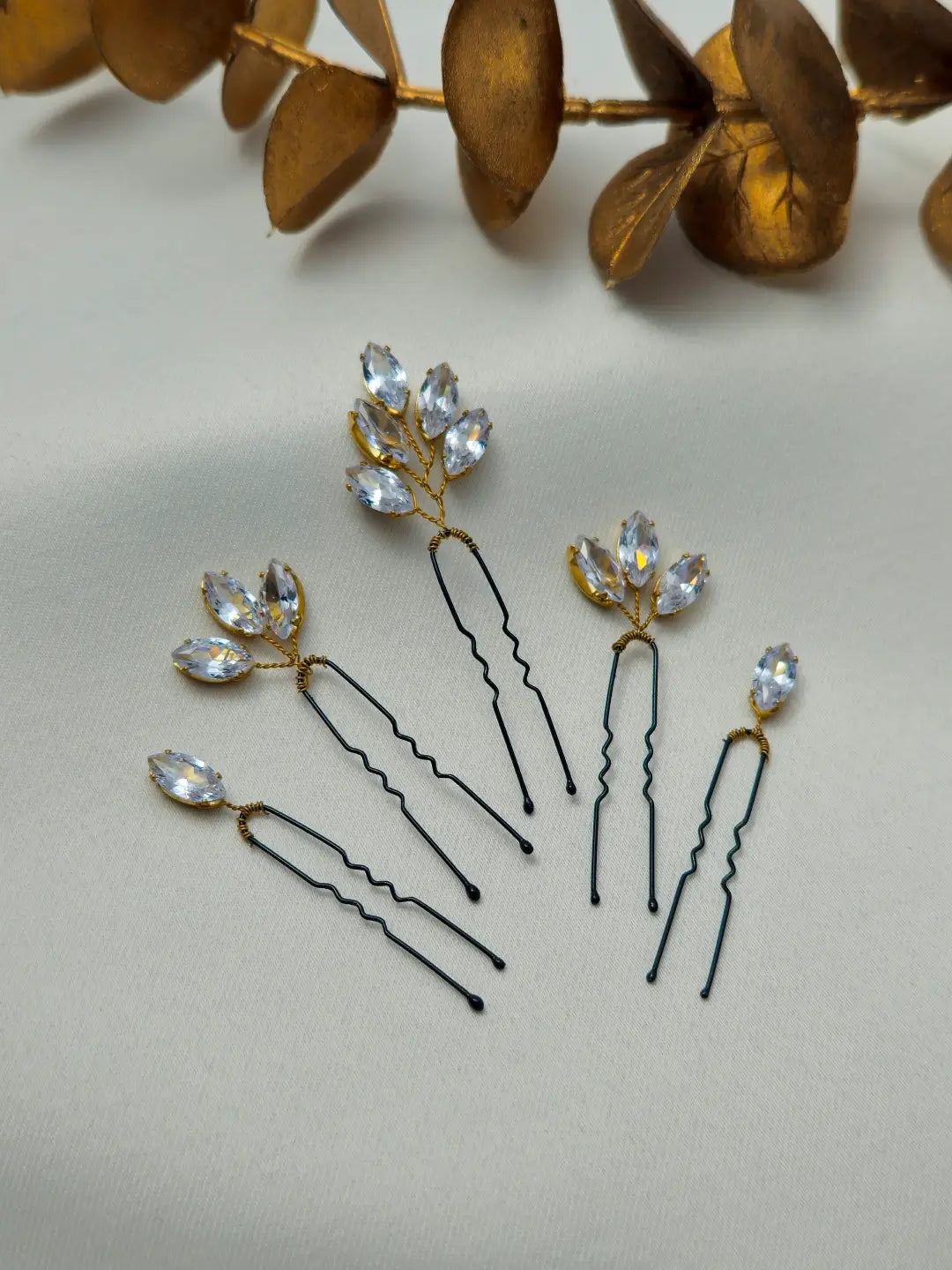 Set of 5 pins
