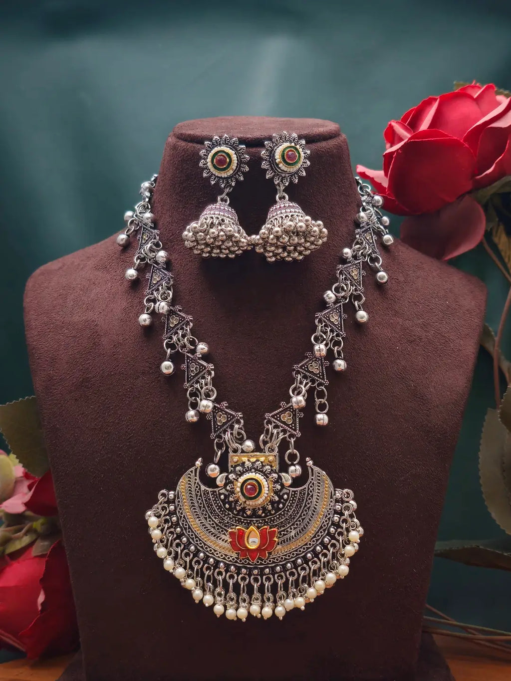 Lotus Pearl Oxidised long Set