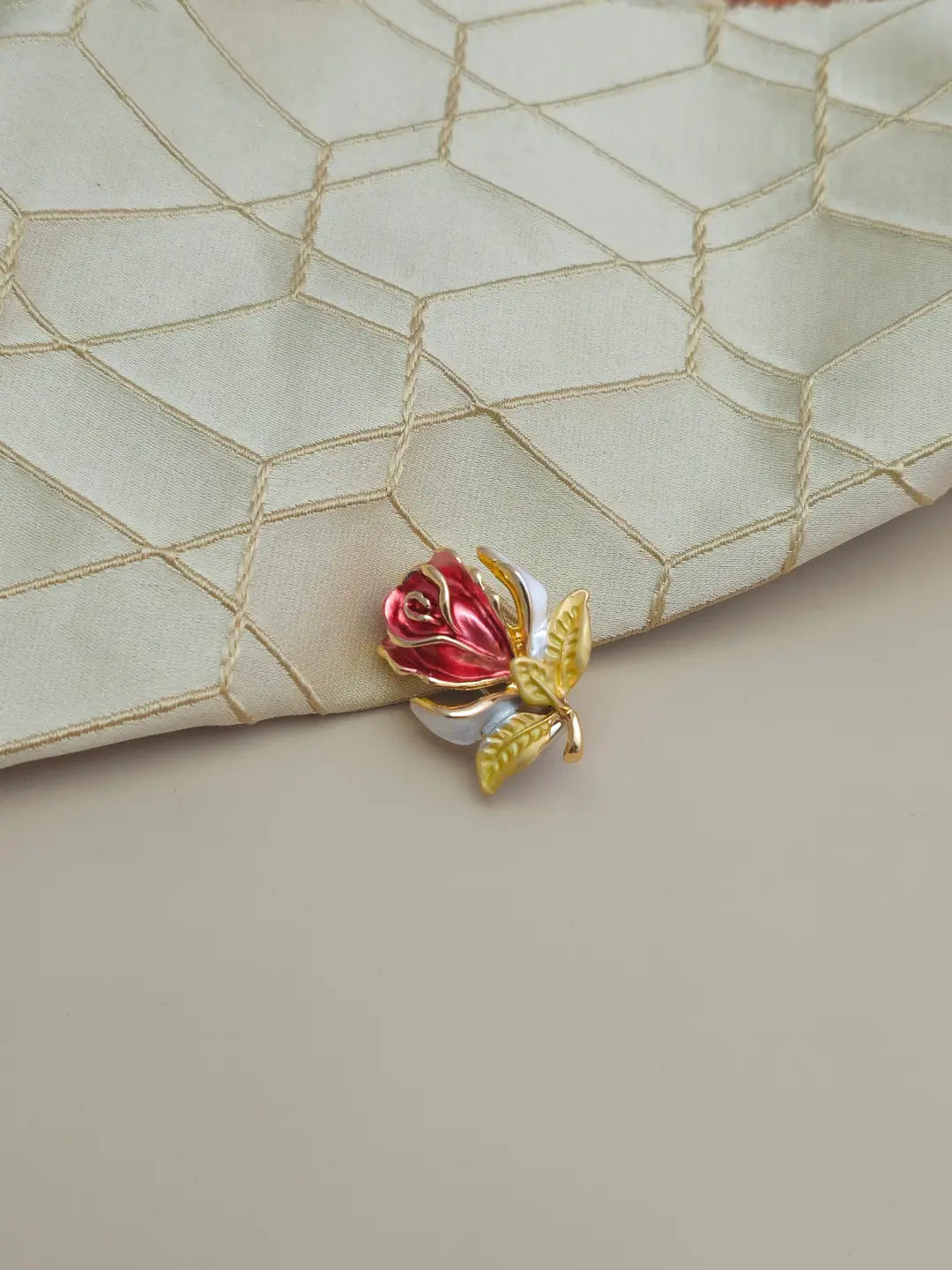 Deep Rose@variant_img