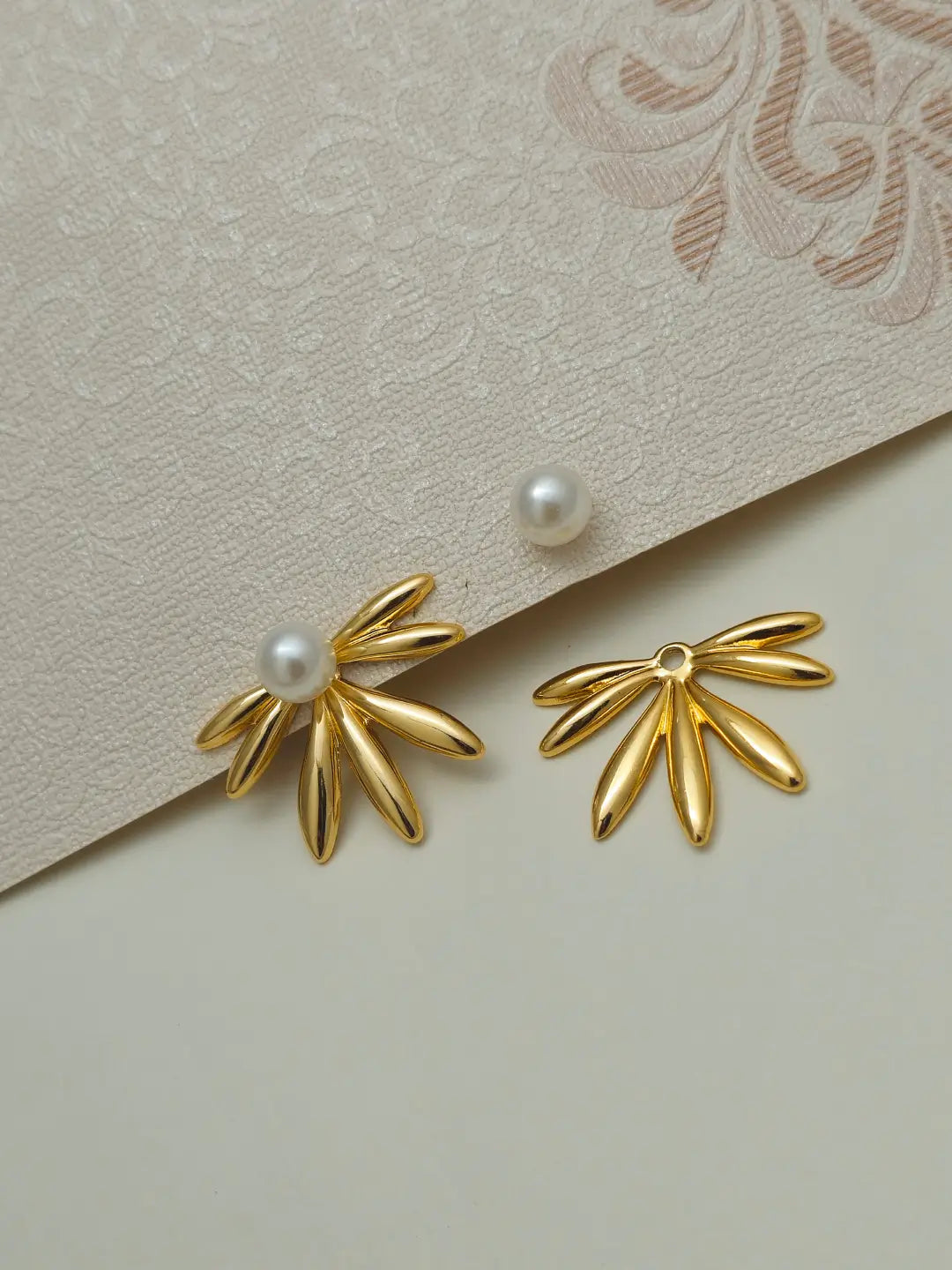 Pearl Bloom Jacket Earring
