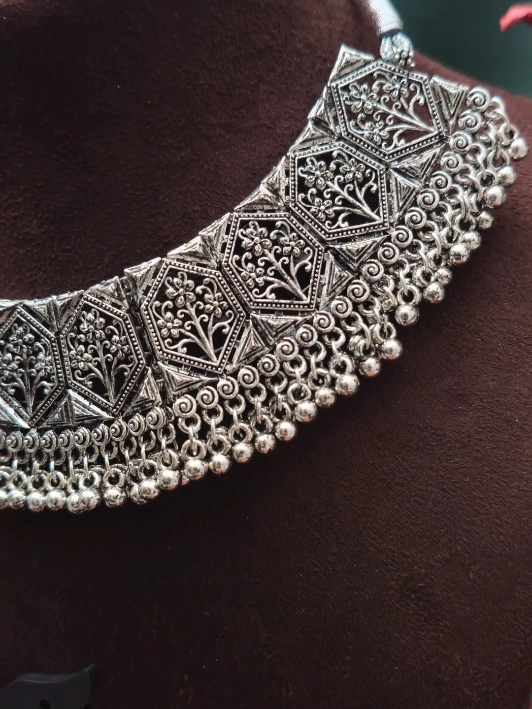 Vintage Royal Choker