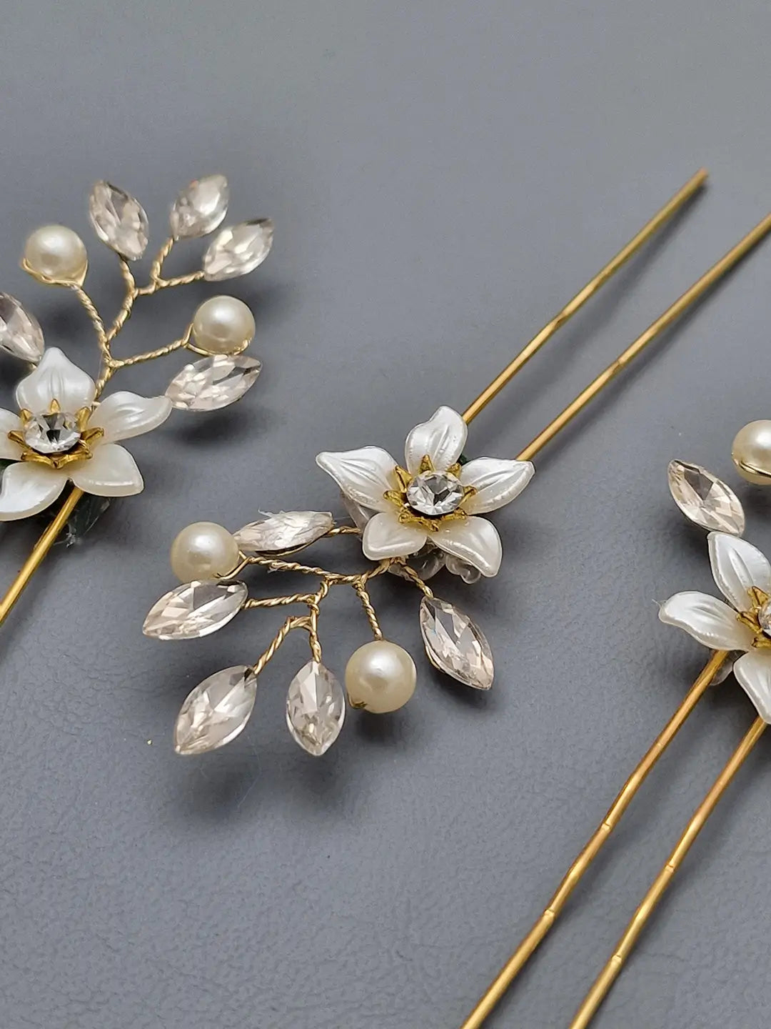 Oval Pearl Hair Pin