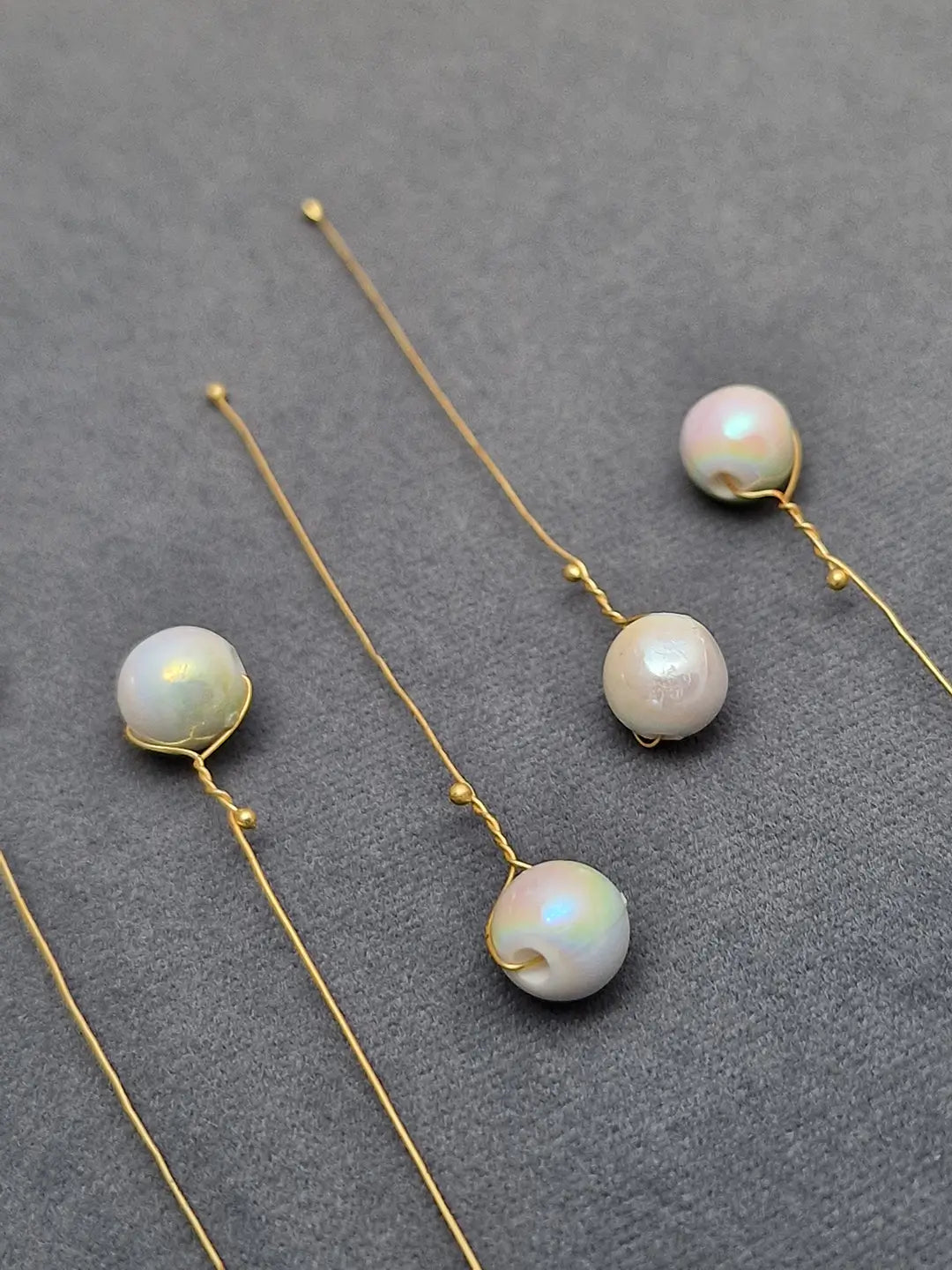 Radiant Pearl Stems Hair Pin