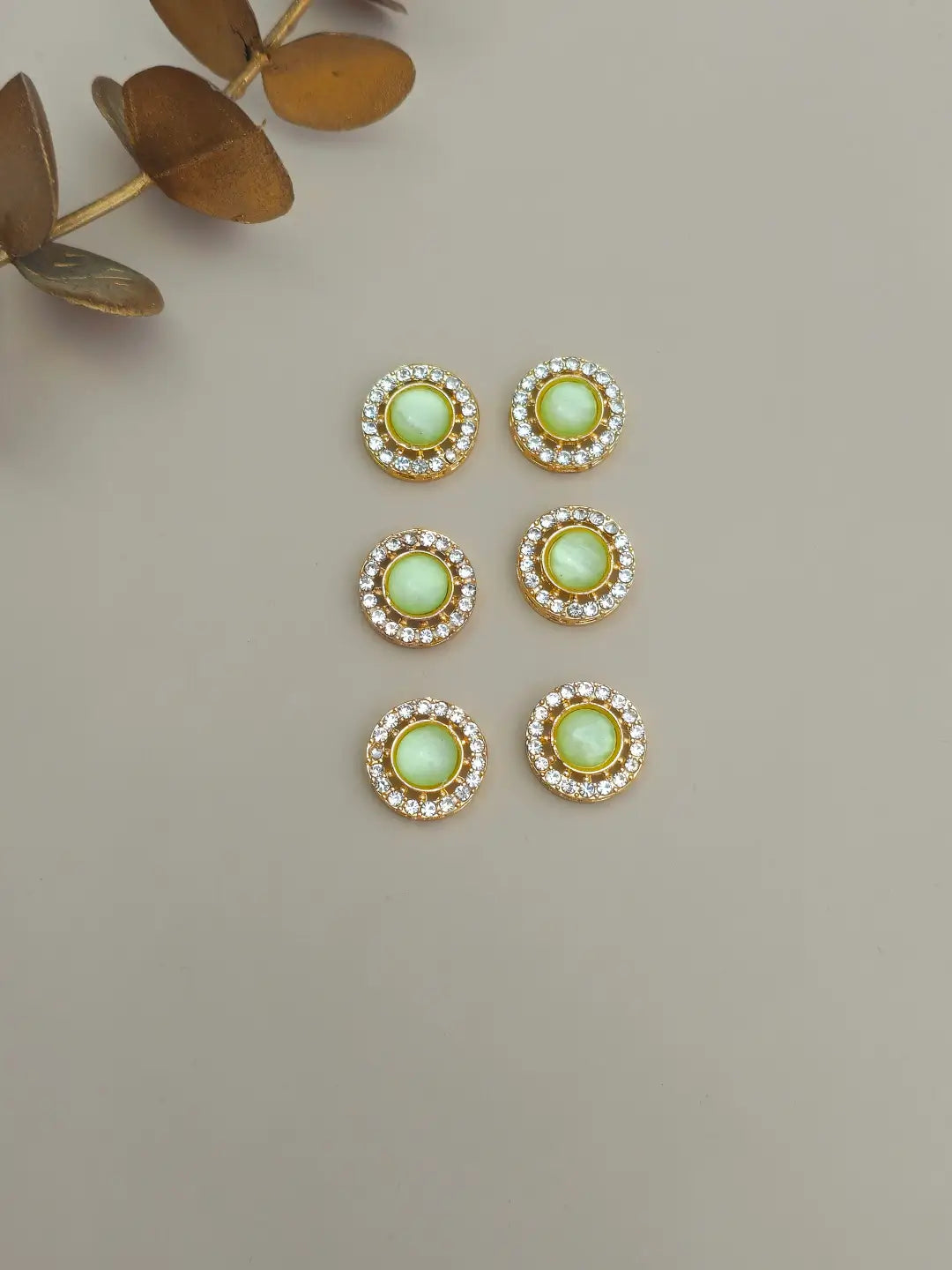 Light Olive Green@variant_img