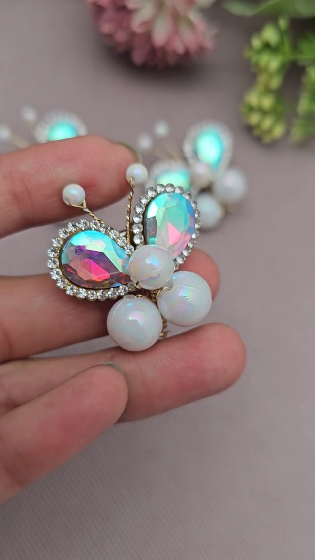 Shimmering Butterfly Jewel Hair Pin